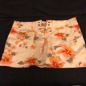 Floral short skirt